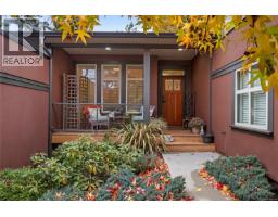 Living room - 103 4921 Coral Way, Nanaimo, BC V9V0A3 Photo 2