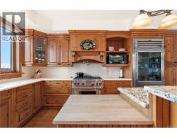 Wine Cellar - 101 9949 Third St, Sidney, BC V8L3B1 Photo 4