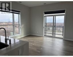 Living room - 50 Kaitting Trail Unit 610, Oakville, ON L6M5N3 Photo 2