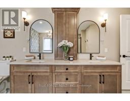 Dining room - 192 Foxborough Place, Thames Centre, ON N0M2P0 Photo 4