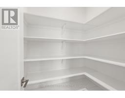 Dining room - 1086 Moore Street, Brockville, ON K6V0H2 Photo 3