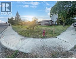 204 9th Avenue Nw, Swift Current, SK S9H1A7 Photo 5