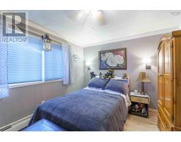 Living room - 182 Canaan Avenue, Kentville, NS B4N2B1 Photo 2