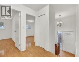 Bedroom - 1528 Beatty Street, Penticton, BC V2A7B3 Photo 5