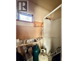 7631 Womack Road, Deka Lake Sulphurous Hathaway Lakes, BC V0K1X3 Photo 3