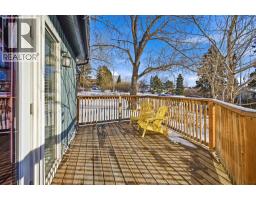 Living room - 348 Powell Street, Cochrane, AB T4C1Z1 Photo 4