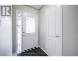 Bedroom 2 - 72 Zia Dodda Crescent, Brampton, ON L6P1J4 Photo 2