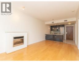 803 162 Victory Ship Way, North Vancouver, BC V7L0B4 Photo 5