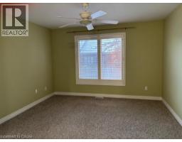 Kitchen - 4086 Simons Lane, Vineland, ON L0R2C0 Photo 4