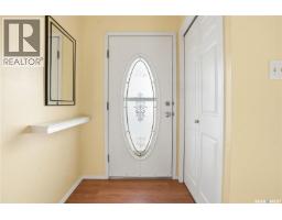 Kitchen - 5169 Donnelly Crescent, Regina, SK S4X4M9 Photo 3