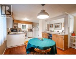 Bedroom - 5714 Ponderosa Road, Falkland, BC V0E1W0 Photo 2