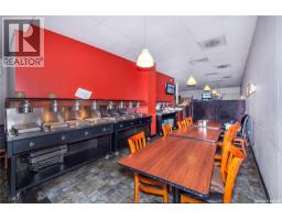 7 3110 8th Street E, Saskatoon, SK S7H0W2 Photo 3