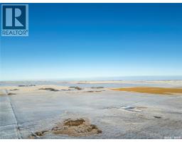 Ne 26 14 15 W 2 Sedley, Francis Rm No 127, SK S0G4K0 Photo 2