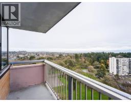 Entrance - 2006 647 Michigan St, Victoria, BC V8V1S9 Photo 2