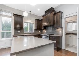 17349 1 Avenue, Surrey, BC V3S9P9 Photo 5