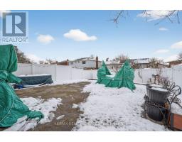 Kitchen - 85 Bruce Beer Drive, Brampton, ON L6V2Z7 Photo 3
