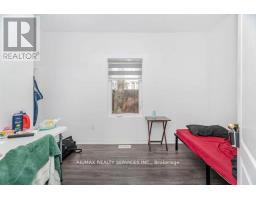 4754 First Avenue, Niagara Falls, ON L2E4G7 Photo 2