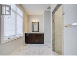 Dining room - 75 Douglas Road, Richmond Hill, ON L4E3H1 Photo 5