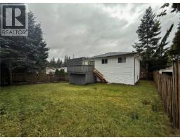 Kitchen - 462 Candy Lane, Campbell River, BC V9W7Y8 Photo 4