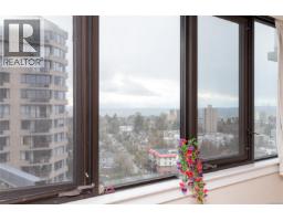 Living room - 1608 647 Michigan St, Victoria, BC V8V1S9 Photo 5