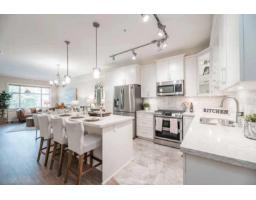 202 11063 Ravine Road, Surrey, BC V0V0V0 Photo 2