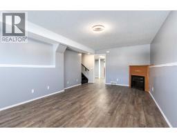 3pc Bathroom - 90 Elizabeth Way Se, Airdrie, AB T4B2H6 Photo 2
