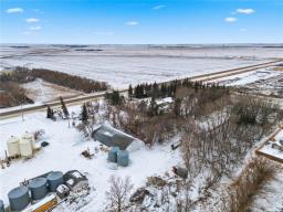 Dining room - 5077 Pth 2 E Highway, Macdonald, MB R4G0B2 Photo 2