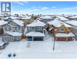 Living room - 202 Kinniburgh Crescent, Chestermere, AB T1X1Y2 Photo 5