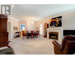 Eating area - 47 Collingwood Avenue, Brampton, ON L7A1L7 Photo 4