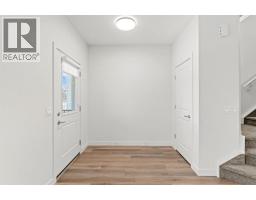 Kitchen - 128 Fireside Way, Cochrane, AB T4C2T1 Photo 3