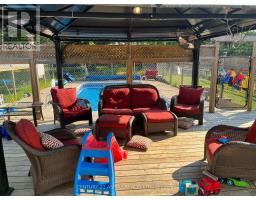 Bedroom 2 - 9 James Street, Petawawa, ON K8H3B4 Photo 5