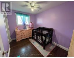 Living room - 9 James Street, Petawawa, ON K8H3B4 Photo 2