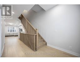 Great room - 22 Guardhouse Crescent, Markham, ON L6C3J8 Photo 5