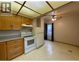 4pc Bathroom - 4829 46 Street, Ponoka, AB T4J1C2 Photo 3