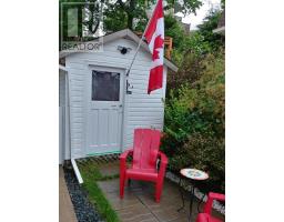 Bath (# pieces 1-6) - 52 Regal Road, Dartmouth, NS B2W4H6 Photo 4