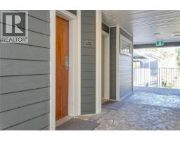 Laundry room - 734 1600 Stroulger Rd, Nanoose Bay, BC V9P9B7 Photo 5