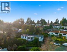 Bedroom - 5054 Catalina Terr, Saanich, BC V8Y2A5 Photo 2
