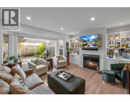 Primary Bedroom - 8 800 Primrose St, Qualicum Beach, BC V9K1N9 Photo 4