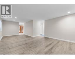 Laundry room - 3732 Cottleview Dr, Nanaimo, BC V9T4C5 Photo 5