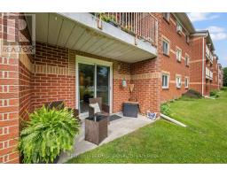 Bedroom - 114 573 Armstrong Road E, Kingston, ON K7M8J8 Photo 4