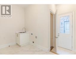 Family room - 125 Timber Creek Boulevard, Vaughan, ON L4H3X8 Photo 5