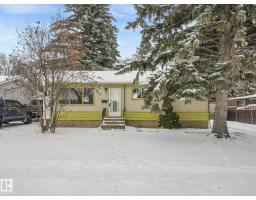 Kitchen - 4 Gladstone Cr, St Albert, AB T8N0W7 Photo 3