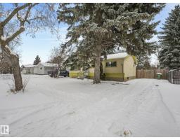 Dining room - 4 Gladstone Cr, St Albert, AB T8N0W7 Photo 2