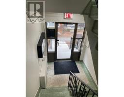 Kitchen - 3 5 Applewood Avenue, Hamilton, ON L8G3S4 Photo 4