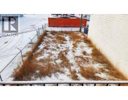 825 2nd Avenue, Prince George, BC V2L3A6 Photo 4