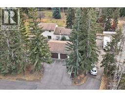 Dining room - 17 College Park Place, Red Deer, AB T4P0M7 Photo 4