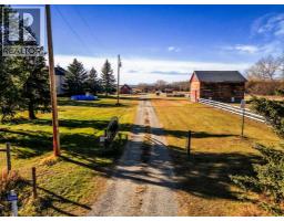 Dining room - 32026 35, Rural Mountain View County, AB T0M0W0 Photo 2