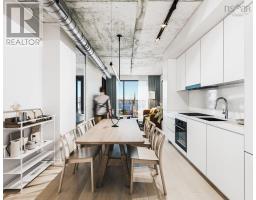 317 2250 Maitland Street, Image 3