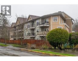 Primary Bedroom - 212 21 Conard St, View Royal, BC V8Z5G1 Photo 3