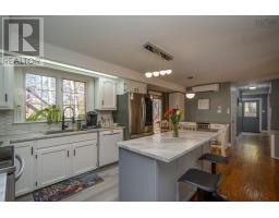 Living room - 89 Bentwood Crescent, Cambridge, NS B0P1G0 Photo 4